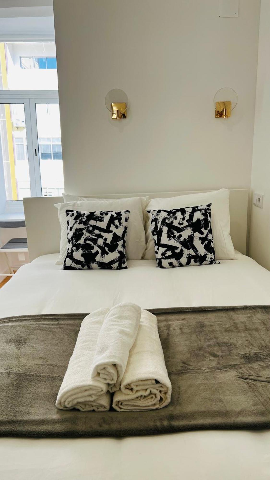Suites Luciano Cordeiro Lisboa Екстериор снимка